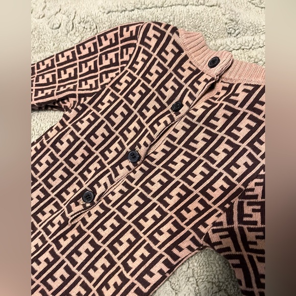 Fendi Baby romper / jumpsuit and hat unisex set - Picture 9 of 10